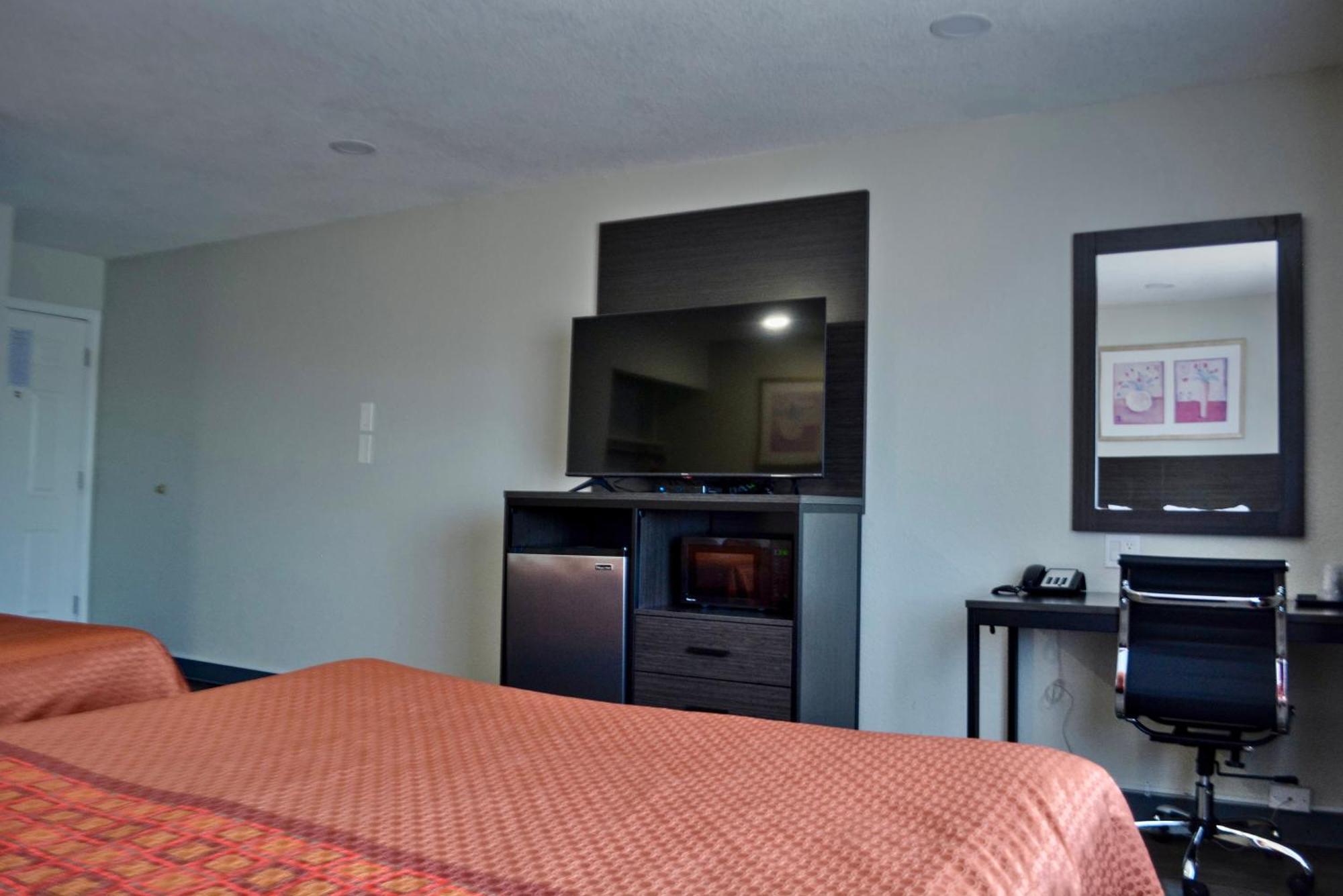 Maverick Motel - Modern Renovated Motel Klamath Falls Exterior foto